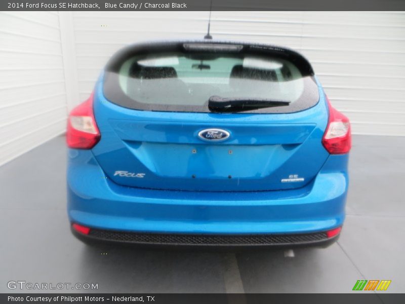 Blue Candy / Charcoal Black 2014 Ford Focus SE Hatchback