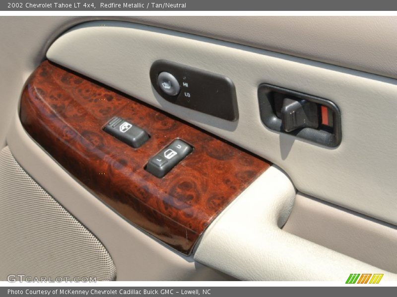Redfire Metallic / Tan/Neutral 2002 Chevrolet Tahoe LT 4x4