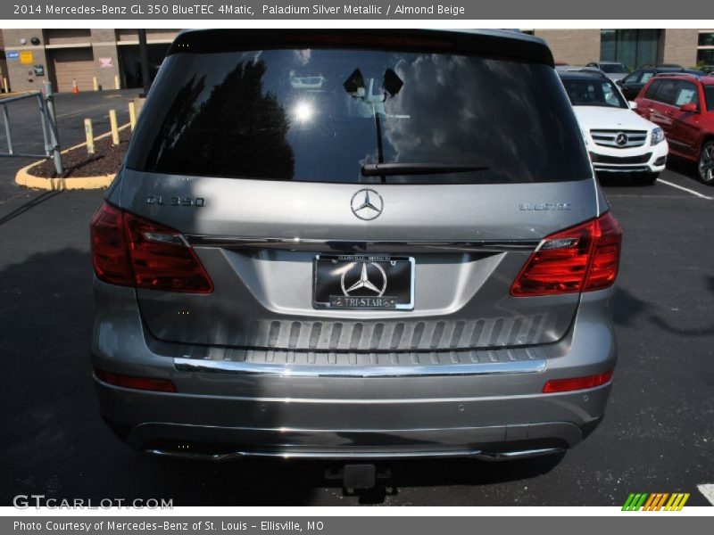 Paladium Silver Metallic / Almond Beige 2014 Mercedes-Benz GL 350 BlueTEC 4Matic