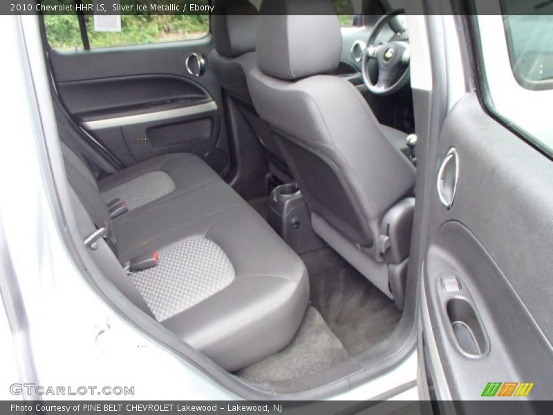 Silver Ice Metallic / Ebony 2010 Chevrolet HHR LS