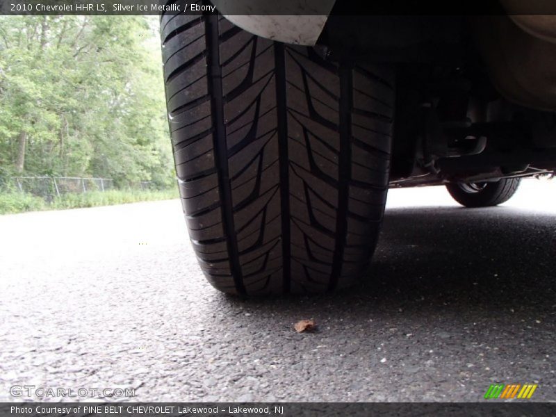 Silver Ice Metallic / Ebony 2010 Chevrolet HHR LS