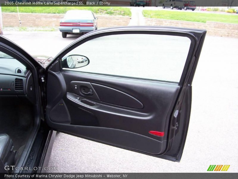 Black / Ebony 2005 Chevrolet Monte Carlo Supercharged SS