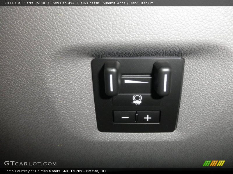 Summit White / Dark Titanium 2014 GMC Sierra 3500HD Crew Cab 4x4 Dually Chassis