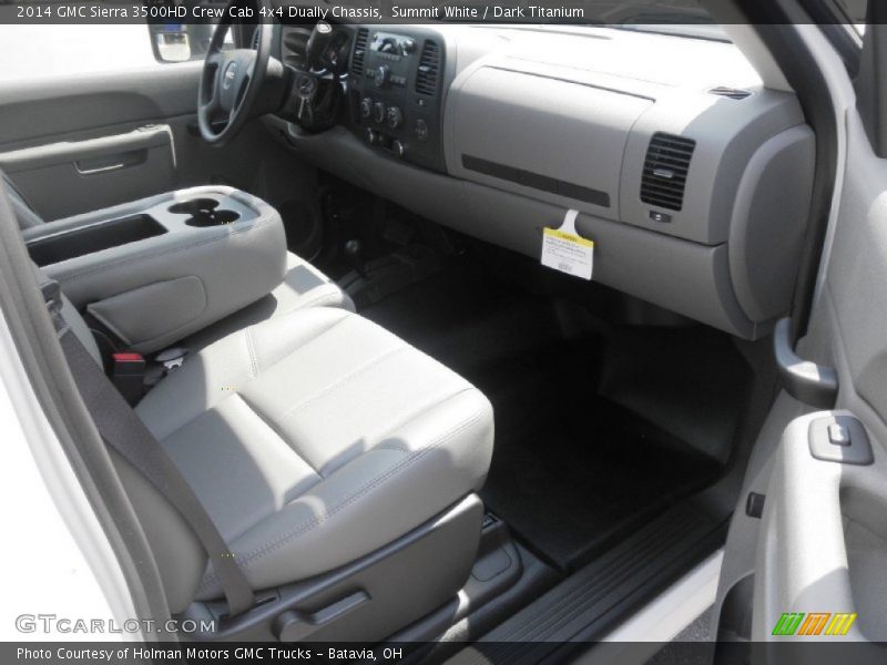 Summit White / Dark Titanium 2014 GMC Sierra 3500HD Crew Cab 4x4 Dually Chassis