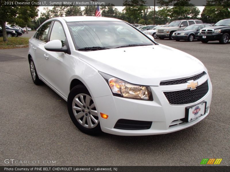 Summit White / Medium Titanium 2011 Chevrolet Cruze LT