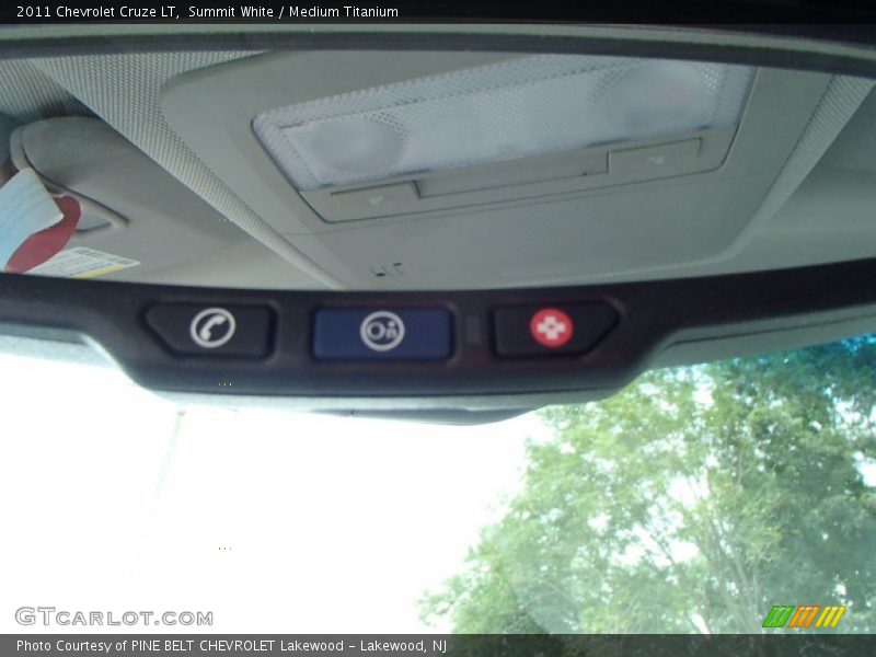 Summit White / Medium Titanium 2011 Chevrolet Cruze LT