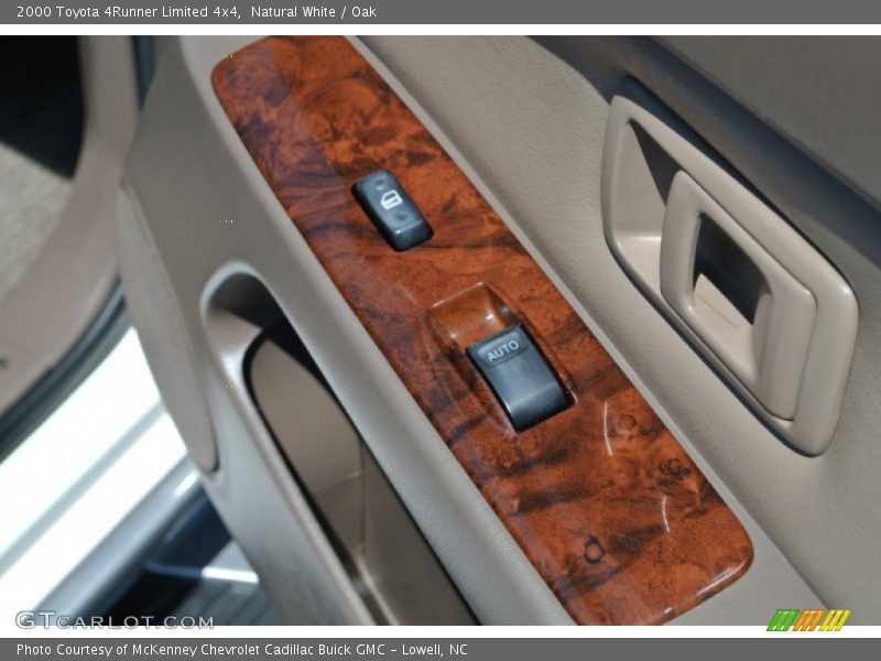 Natural White / Oak 2000 Toyota 4Runner Limited 4x4