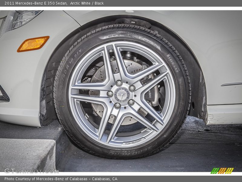 Arctic White / Black 2011 Mercedes-Benz E 350 Sedan