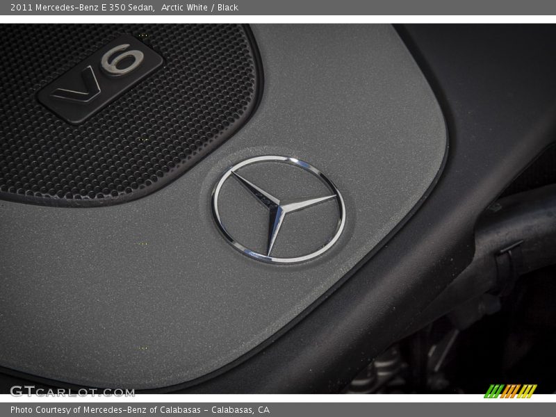 Arctic White / Black 2011 Mercedes-Benz E 350 Sedan