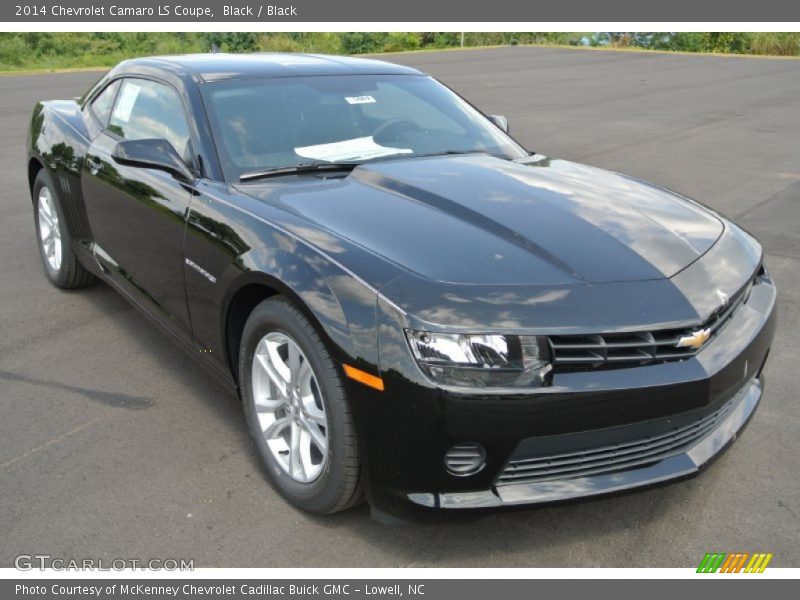 Front 3/4 View of 2014 Camaro LS Coupe