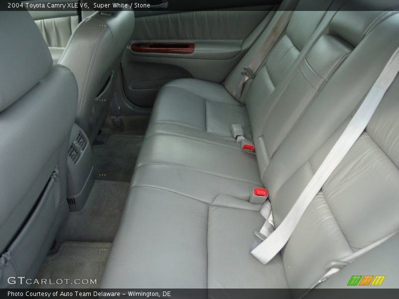 Super White / Stone 2004 Toyota Camry XLE V6