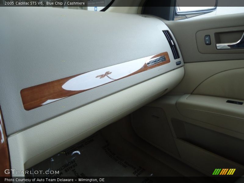 Blue Chip / Cashmere 2005 Cadillac STS V6