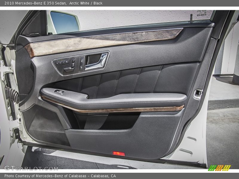 Arctic White / Black 2010 Mercedes-Benz E 350 Sedan