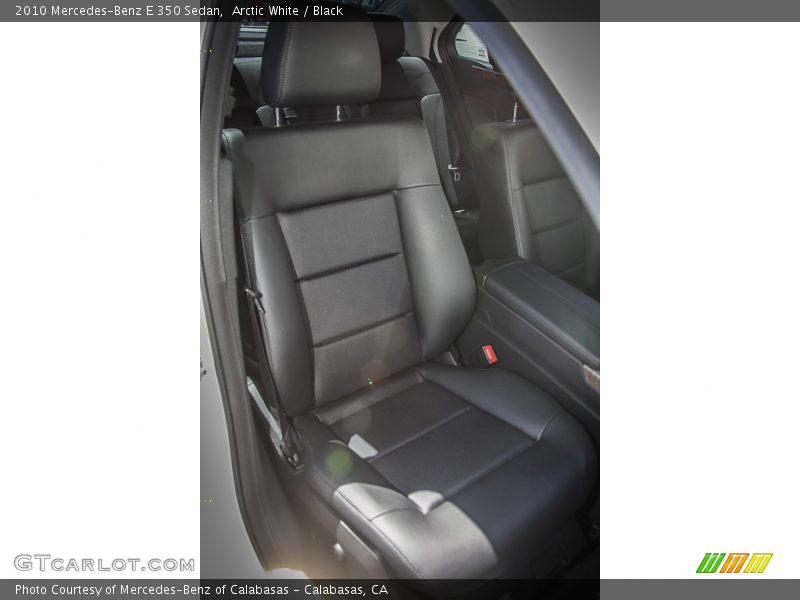 Arctic White / Black 2010 Mercedes-Benz E 350 Sedan