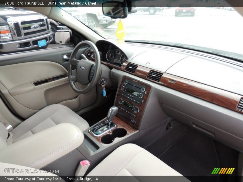 Dune Pearl Metallic / Camel 2008 Ford Taurus SEL