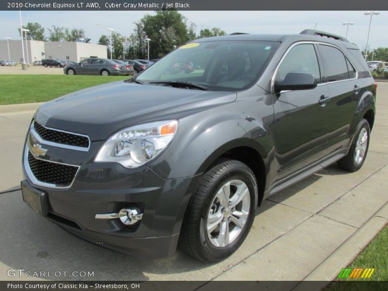 Front 3/4 View of 2010 Equinox LT AWD