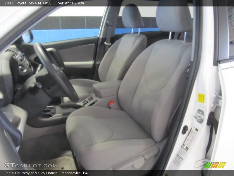 Super White / Ash 2011 Toyota RAV4 I4 4WD