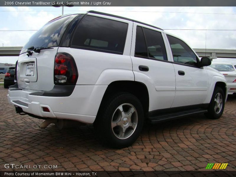 Summit White / Light Gray 2006 Chevrolet TrailBlazer LS 4x4