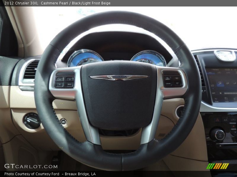 Cashmere Pearl / Black/Light Frost Beige 2012 Chrysler 300