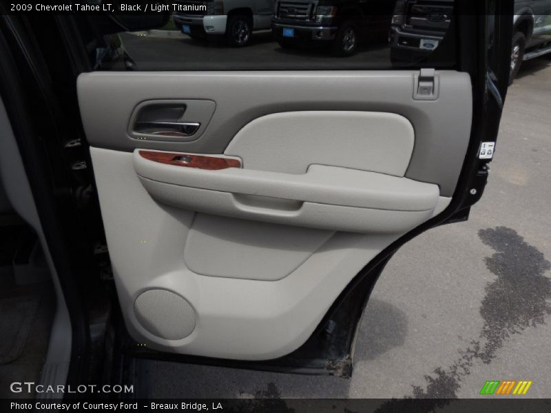 Black / Light Titanium 2009 Chevrolet Tahoe LT