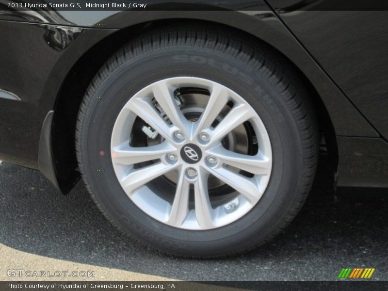 Midnight Black / Gray 2013 Hyundai Sonata GLS