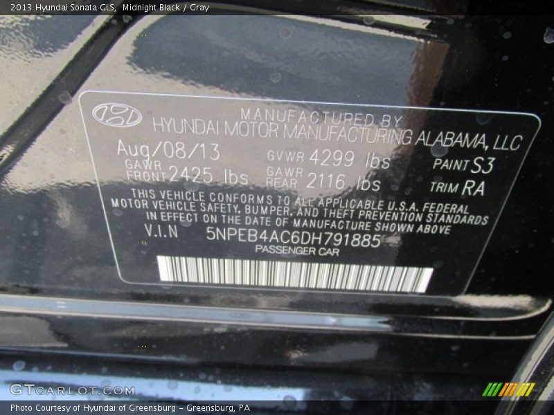 Midnight Black / Gray 2013 Hyundai Sonata GLS
