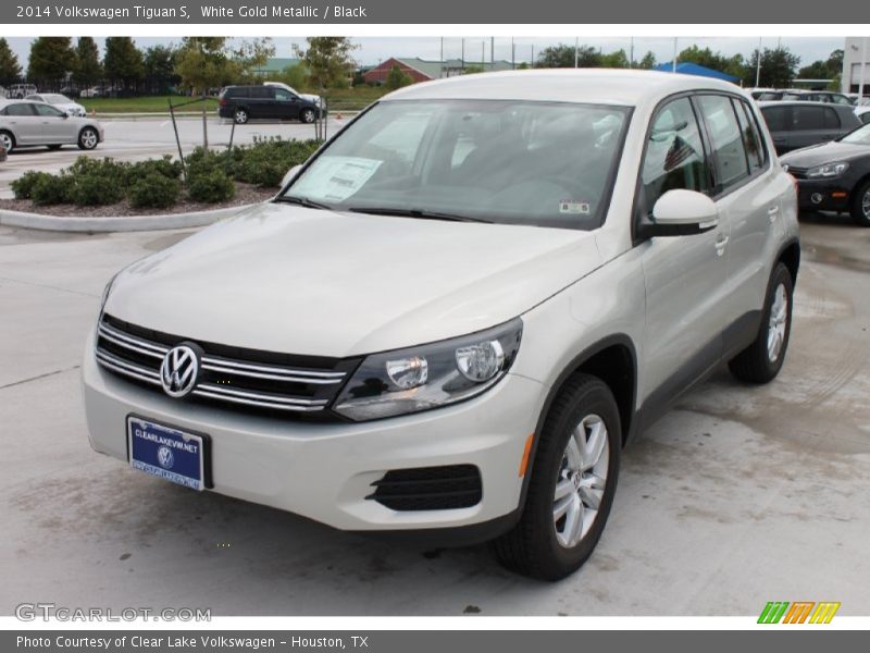 White Gold Metallic / Black 2014 Volkswagen Tiguan S