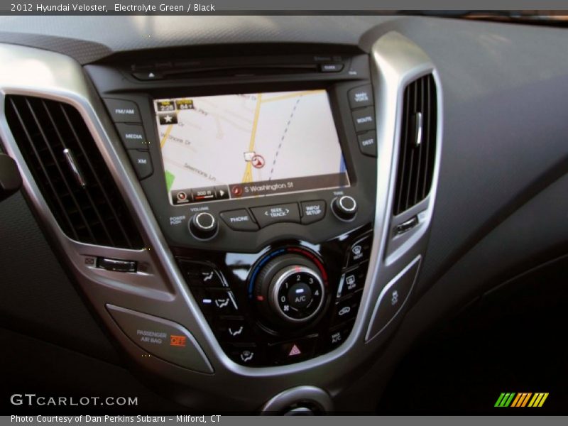 Electrolyte Green / Black 2012 Hyundai Veloster