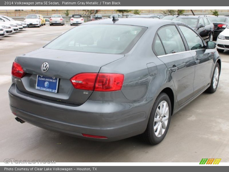 Platinum Gray Metallic / Titan Black 2014 Volkswagen Jetta SE Sedan