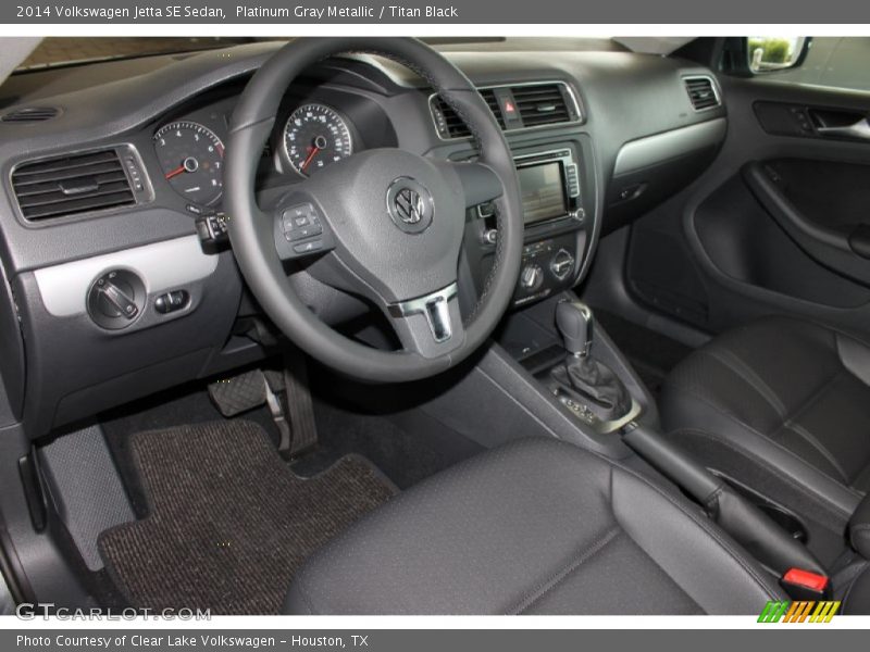 Platinum Gray Metallic / Titan Black 2014 Volkswagen Jetta SE Sedan