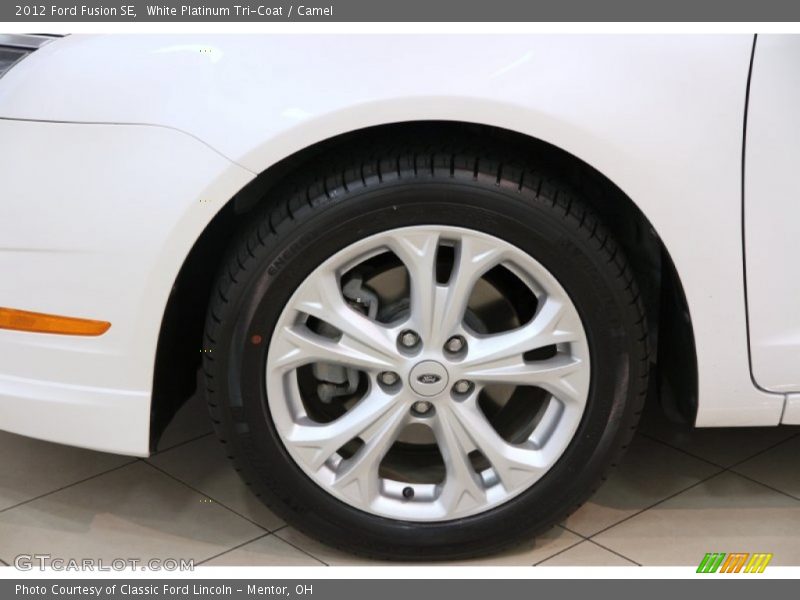 White Platinum Tri-Coat / Camel 2012 Ford Fusion SE