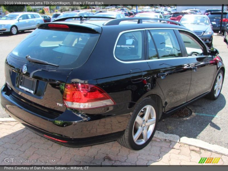 Black / Titan Black 2010 Volkswagen Jetta TDI SportWagen
