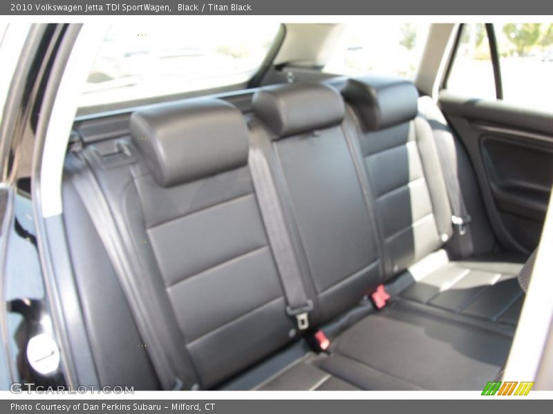 Black / Titan Black 2010 Volkswagen Jetta TDI SportWagen