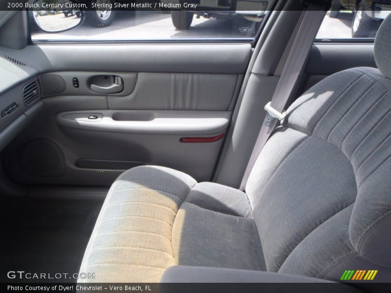 Sterling Silver Metallic / Medium Gray 2000 Buick Century Custom