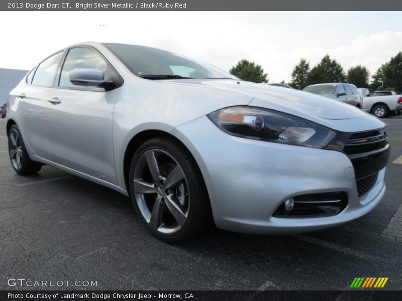 Front 3/4 View of 2013 Dart GT