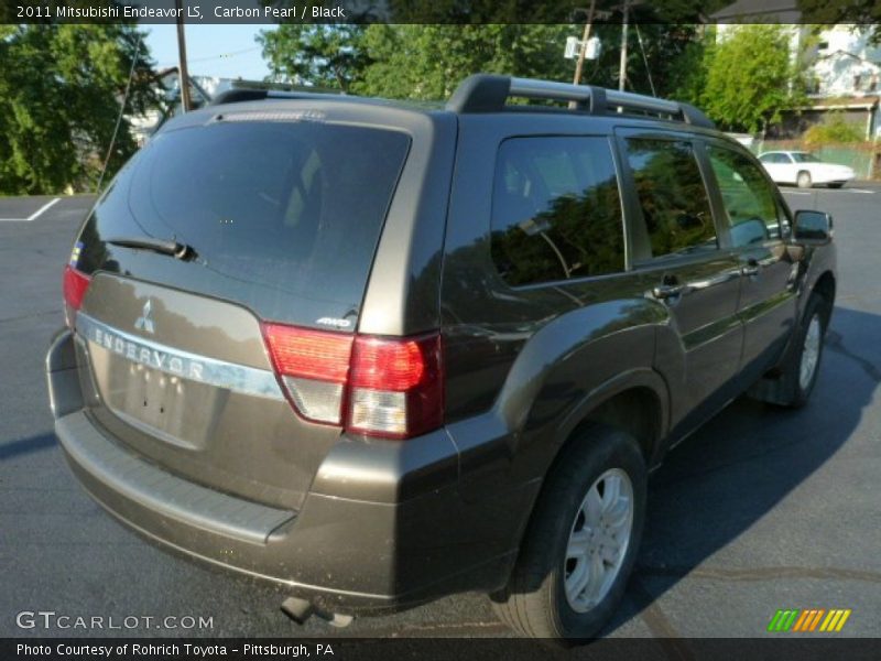 Carbon Pearl / Black 2011 Mitsubishi Endeavor LS