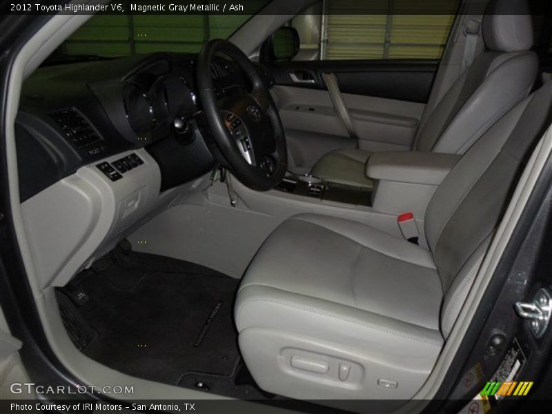 Magnetic Gray Metallic / Ash 2012 Toyota Highlander V6