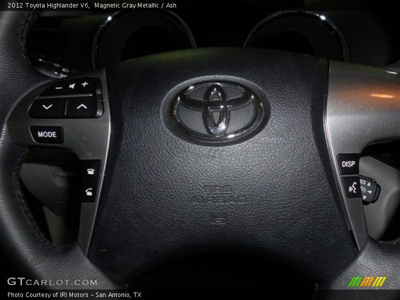 Magnetic Gray Metallic / Ash 2012 Toyota Highlander V6