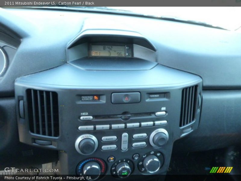 Carbon Pearl / Black 2011 Mitsubishi Endeavor LS