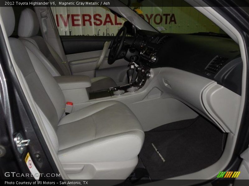 Magnetic Gray Metallic / Ash 2012 Toyota Highlander V6
