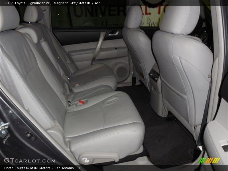 Magnetic Gray Metallic / Ash 2012 Toyota Highlander V6