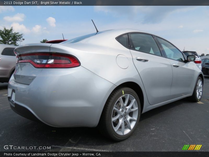 Bright Silver Metallic / Black 2013 Dodge Dart SXT