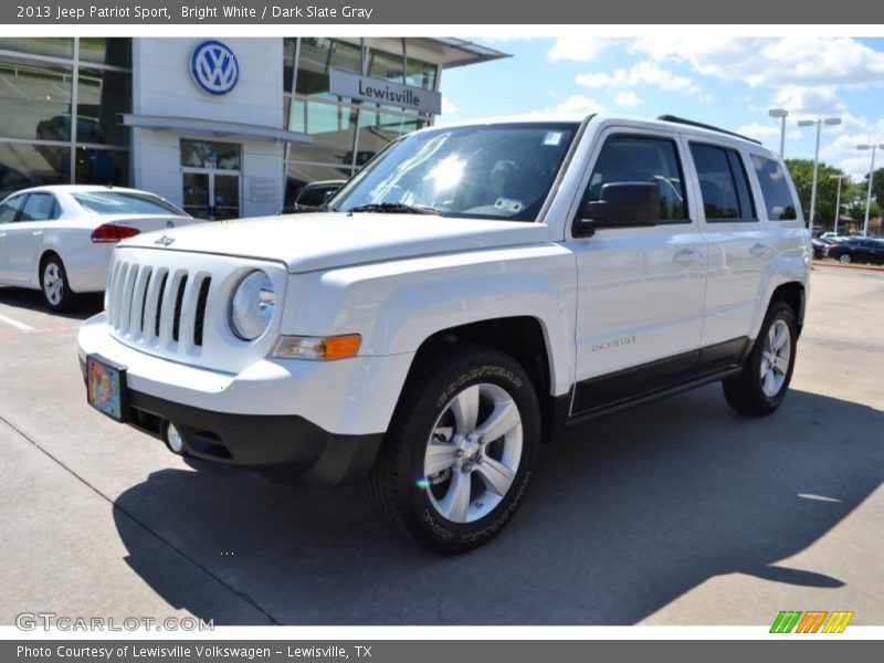 Bright White / Dark Slate Gray 2013 Jeep Patriot Sport