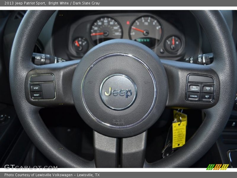 Bright White / Dark Slate Gray 2013 Jeep Patriot Sport