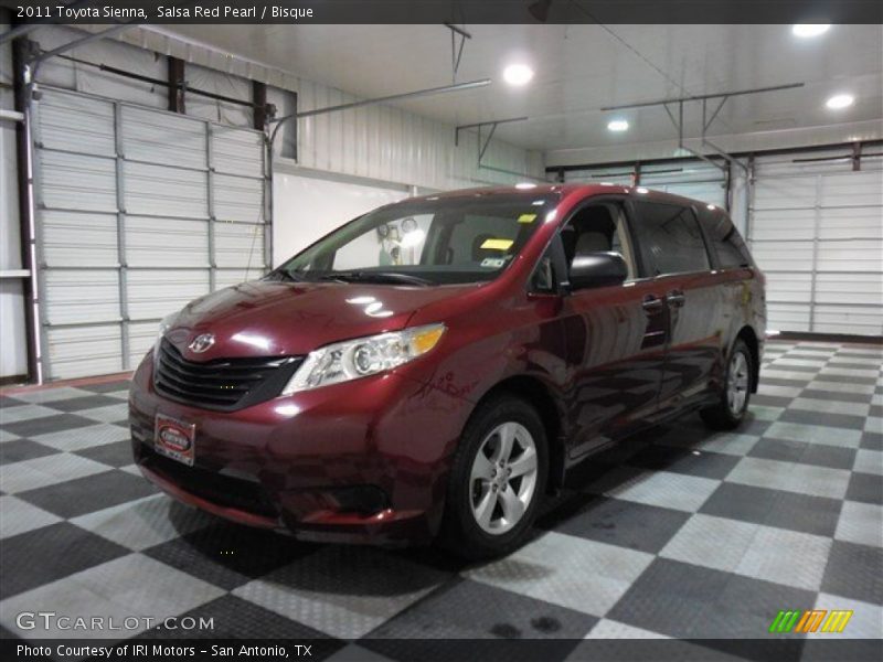 Salsa Red Pearl / Bisque 2011 Toyota Sienna