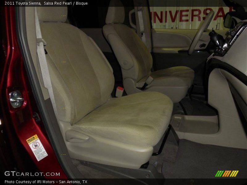 Salsa Red Pearl / Bisque 2011 Toyota Sienna