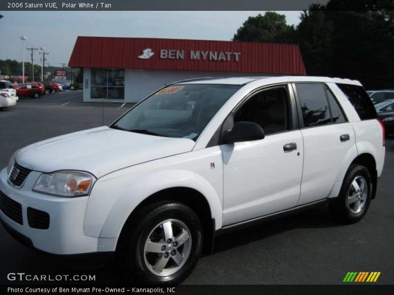 Polar White / Tan 2006 Saturn VUE
