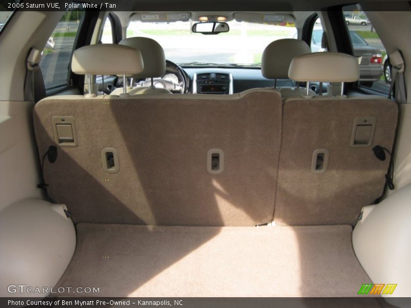 Polar White / Tan 2006 Saturn VUE