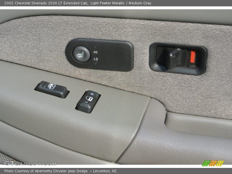 Light Pewter Metallic / Medium Gray 2002 Chevrolet Silverado 1500 LT Extended Cab