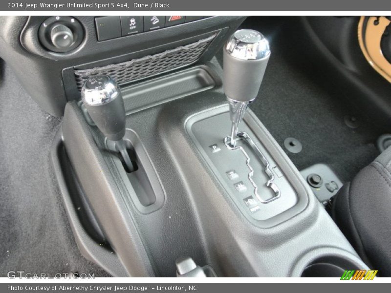  2014 Wrangler Unlimited Sport S 4x4 5 Speed Automatic Shifter
